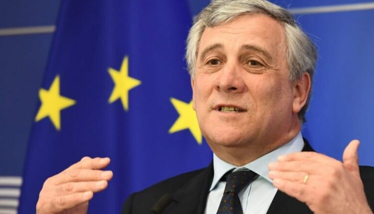 Tajani: Kufizimet për përdorimin e armëve italiane nga Kievi mbeten në fuqi