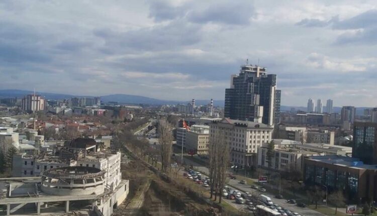 Një e treta e popullsisë jeton në kryeqytet – Petrov: Qytetarët, peng i paaftësisë