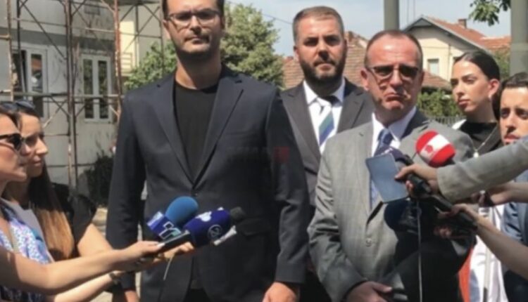 Në 10 ditët e ardhshme do të arrijnë 11 mijë vaksina kundër KOVID-19, tha Taravari