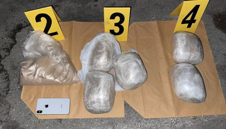 Policia sekuestron drogë në vlerë mbi 150 mijë euro, arrestohen dy persona