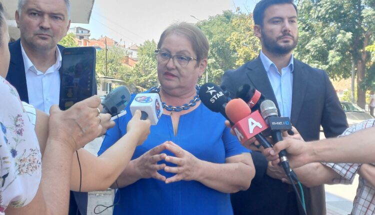 Janevska në Shtip: Prioriteti ynë janë të rinjtë, në arsim askush nuk duhet të ekspozohet ndaj segregacionit