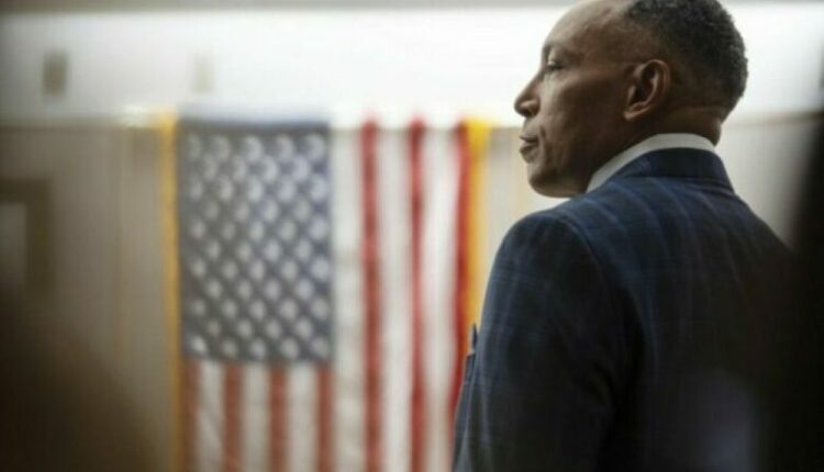 Mbajti 34 vjet burg pa asnjë faj, lirohet amerikani