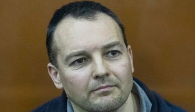 Gazetari rus dënohet me 8 vjet, kritikoi sulmin ndaj Ukrainës