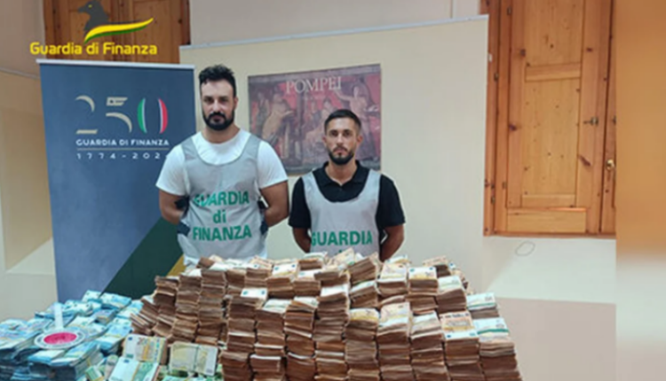 Tetë milionë euro cash të fshehura në gardërobë, mjekut i sekuestrohen paratë