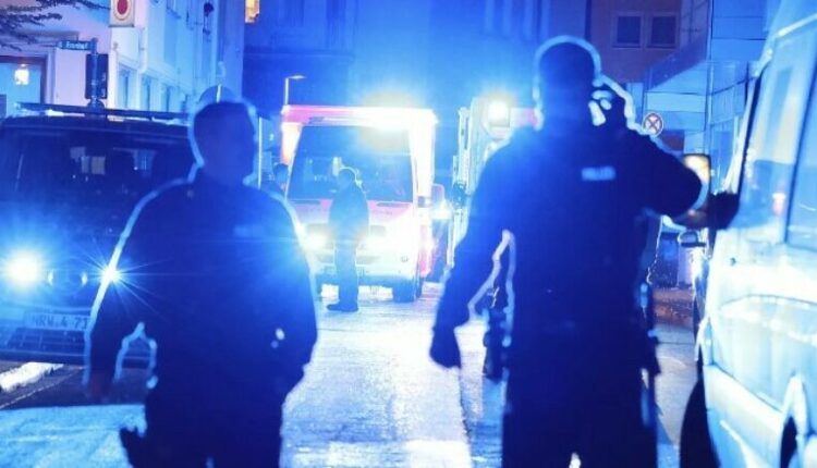 Arrestohet një i dyshuar për sulmin me thikë ku mbetën të vrarë tre persona në Gjermani
