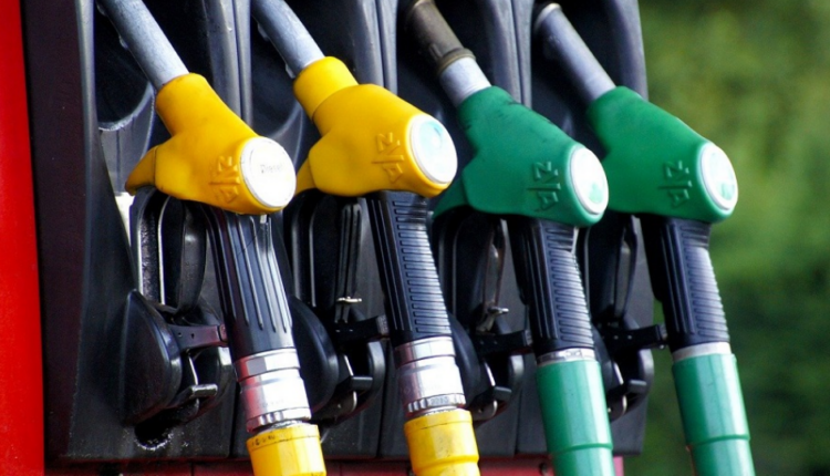 Pas mesnate, nafta dhe benzina në Maqedoni do të shitet me çmim më të lirë