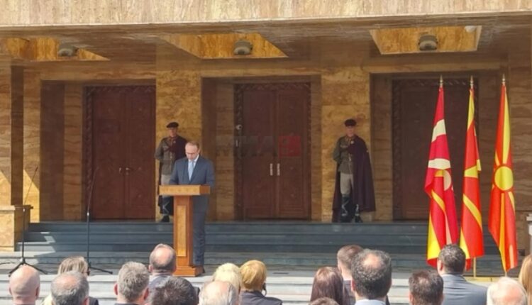 Gashi: Angazhimi i Ilindenëve vazhdon edhe sot, duhet të na bashkojë patriotizmi dhe synimi i përbashkët për një vend më të mirë
