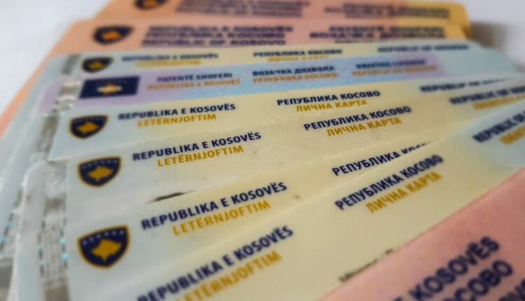 Afër 6 mijë serbë i konvertuan patentë shoferët e ilegalë të Serbisë në të Kosovës