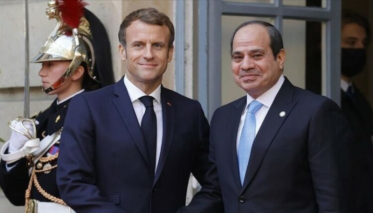 Presidenti egjiptian Sisi diskuton me Macron përpjekjet për armëpushim në Gaza