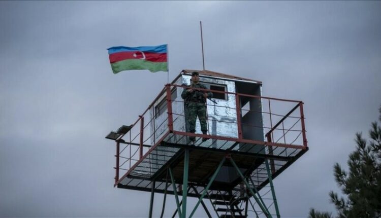 Ushtria armene hap zjarr ndaj pozicioneve të Azerbajxhanit në kufi