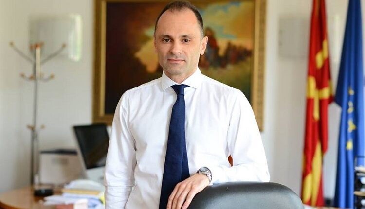 Filipçe: Me kredinë që mori Mickoski nga Hungaria, RMV u bë peng politik dhe ekonomik i një shteti tjetër