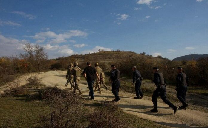 KFOR-i bashkë me Policinë e Kosovës rrisin patrullimet në veri