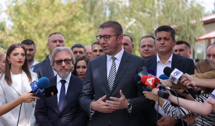 “Ligji për Gjuhët”, Mickoski: Kjo qeveri do të respektojë ligjet dhe kushtetutën