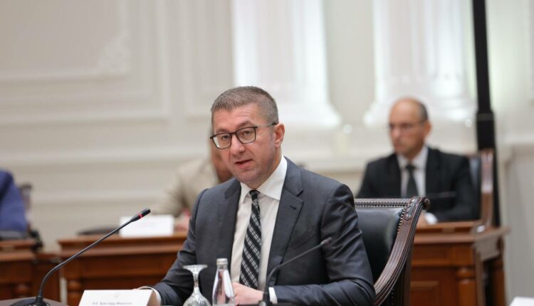Mickoski në Këshillin nacional për Zhvillim: Kemi potencial të bëhemi lider ekonomik në rajon me një ekonomi konkurruese dhe një sistem të luftës pa kompromis kundër korrupsionit