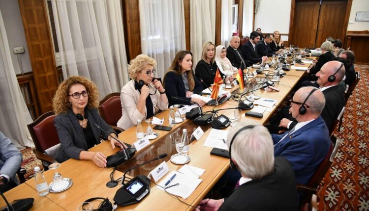 Dauti pret në takim delegacionin nga Bundestagu gjerman me në krye z. Bernd Rützel