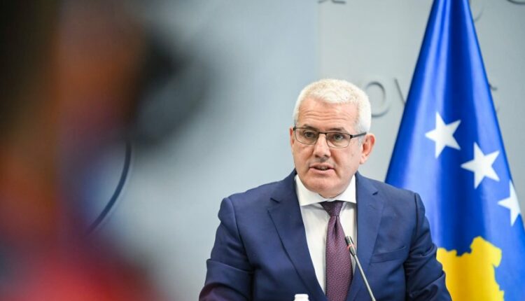 Sveçla thotë se Serbia është në panik: “Shkolla ruse” për destabilizim të Kosovës dhe rajonit po dështon