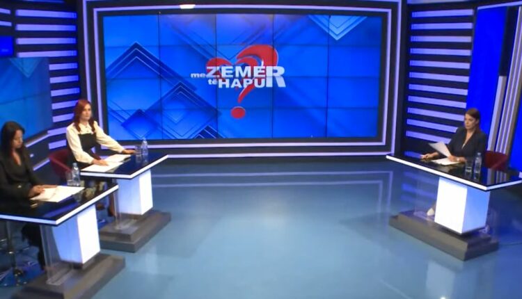 E mitura rrihet nga njerka e babai, trondit gjyshi: Gruaja vrau veten nga dhuna e nuses (VIDEO)