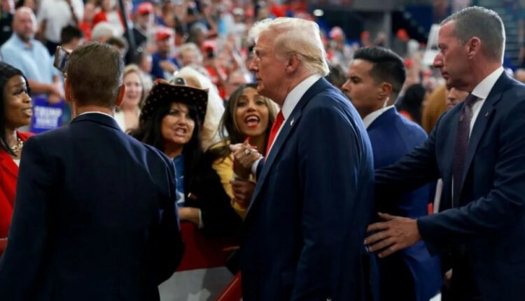 Trump takim me shefin e Shërbimit Sekret