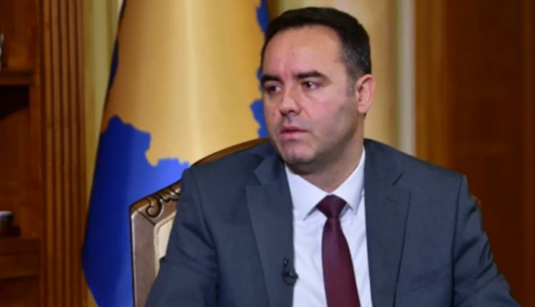 Konjufca: Bashkësia ndërkombëtare po tregohet e njëanshme në raportet me Kosovën dhe Serbinë