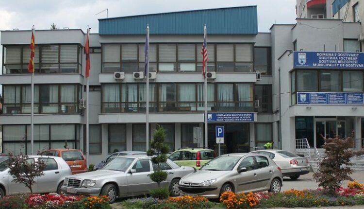 BDI Gostivar: Çerdhet, shkollat fillore dhe të mesme në kolaps financiar