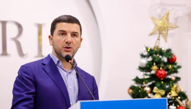 Krasniqi për miratimin e Kushtetutës në Kaçanik: I dha zemër rezistencës kundër pushtimit serbo-jugosllav