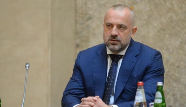 Ambasada gjermane ia rikujton Beogradit: Milan Radoiçiq ende është i lirë në Serbi! Nuk ka më justifikime, drejtësia duhet të vendoset…