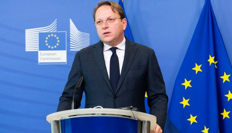 Varheji: BE-ja synon në tetor të nisë negociatat me Shqipërinë, por ndoshta edhe me Maqedoninë e Veriut