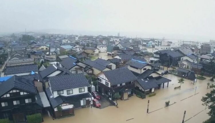 Japonia urdhëron evakuim masiv për shkak të rrezikut nga përmbytjet