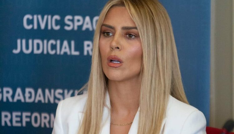 Dënohen dy persona që kanosën në media sociale deputeten Blerta Deliu-Kodra