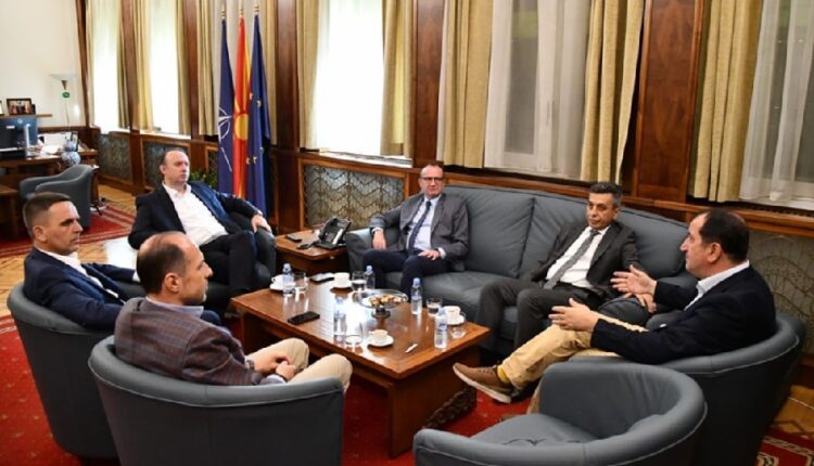 VLEN: Interpelanca kundër Gashit është bashkëpunim opozitarë pas perdeve mes Levicës, LSDM-së dhe BDI-së