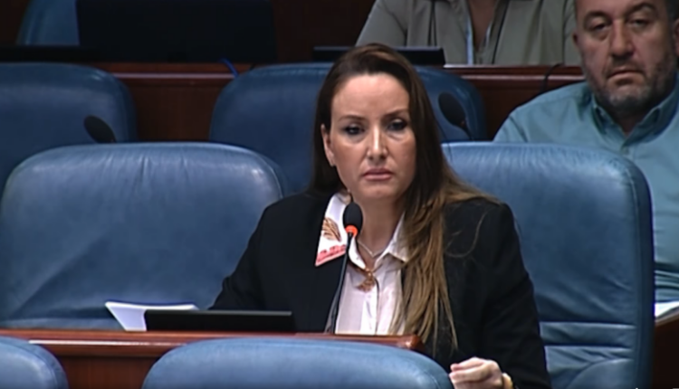 VMRO do të inicojë interpelancë për deputeten Dauti nëse nuk e thirr komisionin për “Branitellat”