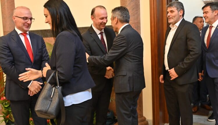 Mexhiti: 33 vite më pas pavarësisë së RMV-së, shumë gjëra kanë ndryshuar në favorin tonë