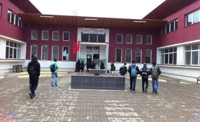 SHMK “Ismet Jashari”-Likovë reagon ashpër lidhur me videot e qarkulluara në rrjetin social “Tik Tok”: Janë montime, të pavërteta. Ftojmë MPB-në të ndërmarrin veprime të menjëhershme!