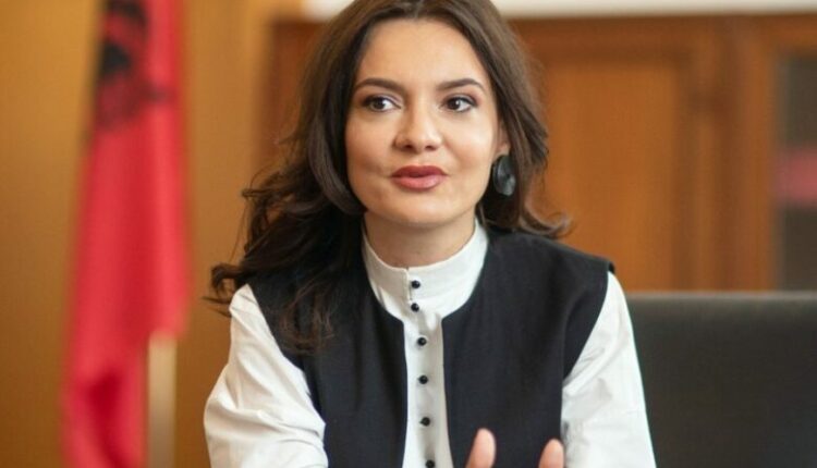 Spiropali në Shkup, do të takohet me Gashin dhe Ahmetin