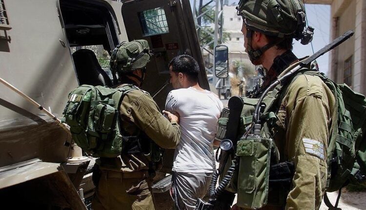 Forcat izraelite arrestuan 35 palestinezë në Bregun Perëndimor të pushtuar