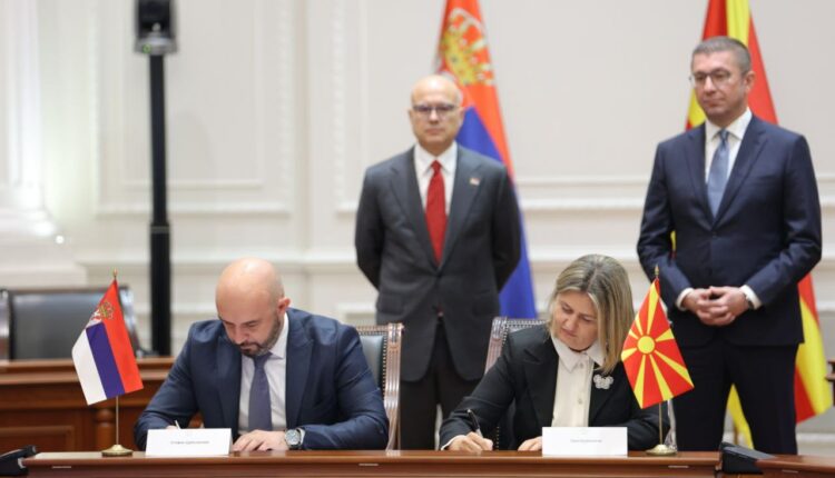 Maqedonia dhe Serbia nënshkruajnë memorandumi bashkëpunimi në fushën e energjetikës
