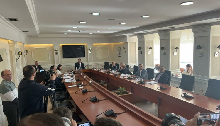 Pas tre javësh mungesë, mblidhet Kryesia e Kuvendit