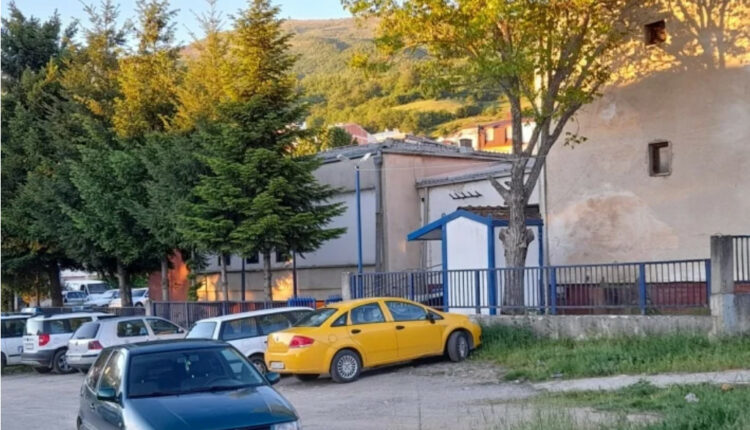 Serbi, vajza e vret babain e saj i cili ishte i palëvizshëm