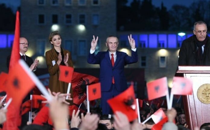 Ilir Meta reagon pas arrestimit me urdhër të SPAK-ut
