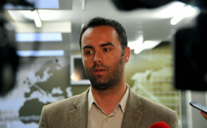 Konjufca: BE-ja nuk mund të propozojë Asociacionin në vend të Kosovës