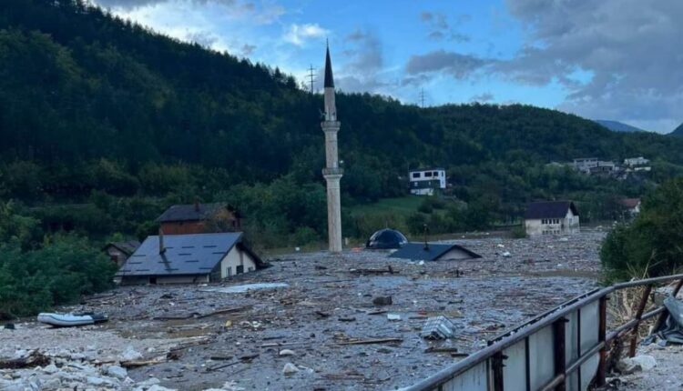 Pasojat katastrofike të përmbytjeve në Bosnje dhe Hercegovinë, të paktën pesë të vdekur