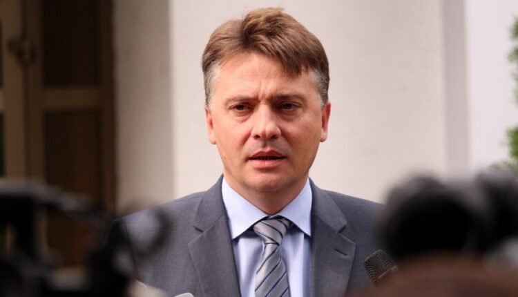 Shilegov: LSDM është parti e robëruar