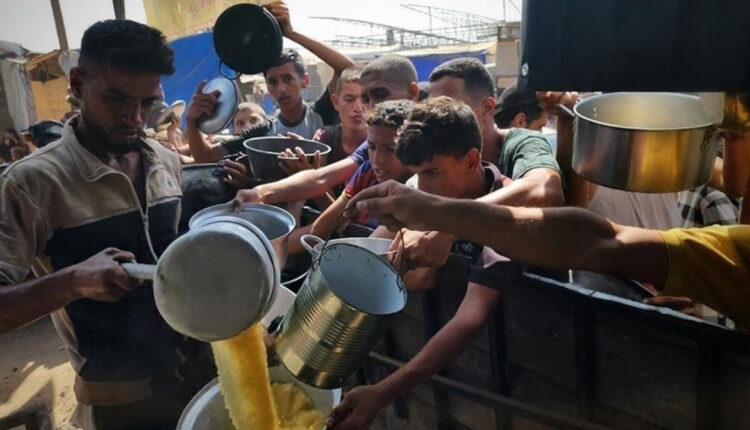 OBSH: Pothuajse të gjithë në Gaza janë të uritur