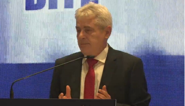 Ahmeti: Hajde të hapim hetim për të hulumtu pasurinë e politikanëve por nuk ua mban sepse keni hy të leckosur e jeni pasuruar