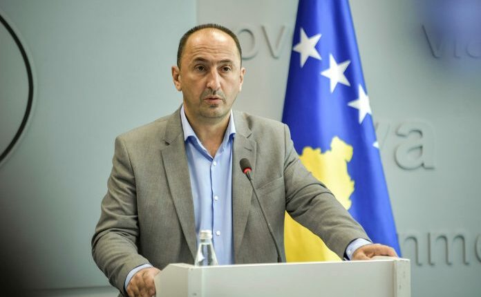 Aliu: Po vazhdojnë me angazhim të plotë punimet në rrugën Prizren – Tetovë (VIDEO)