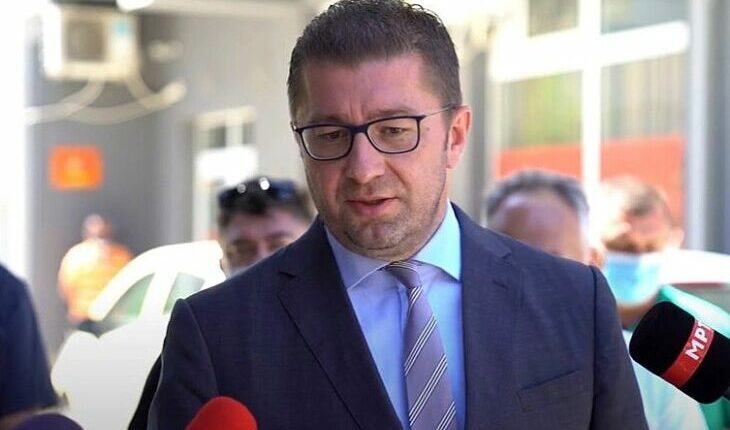 Mickoski në mbikëqyrje të punimeve të autostradës Gostivar – Bukojçan