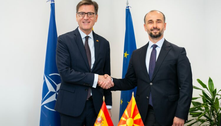 Takim i Ministrit Murtezani me ambasadorin e Spanjës Soriano Ortiz
