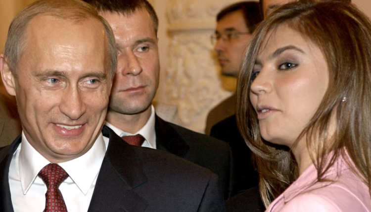 Jeta e vetmuar dhe sekrete e djemve që besohet se janë të Putinit