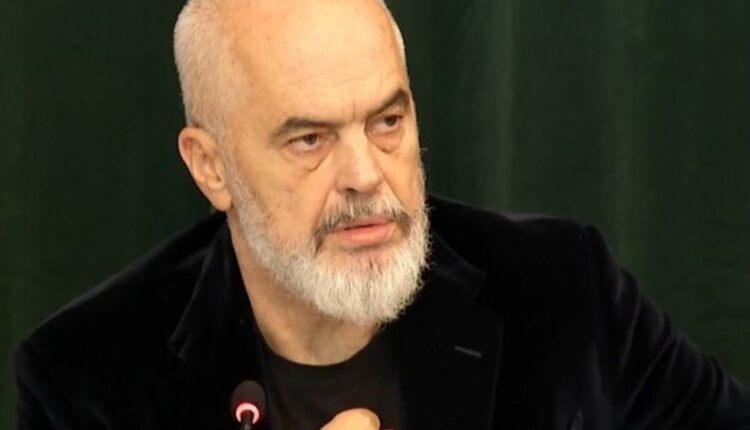Rama kritika kryetarëve të Bashkive: Me ça merreni ju? Nuk keni bërë asnjë projekt