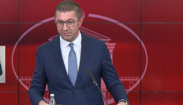Mickoski e quan organizatë joqeveritare Akademinë Shqiptare të VLEN-it: Temat etnike s’janë prioriteti im